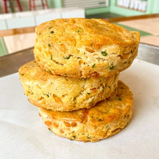 Cheddar & Chive Biscuit