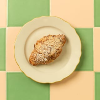 Croissant - Almond
